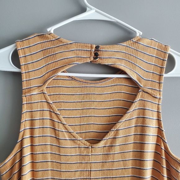 American Eagle Yellow Ribbed Knit Striped Dress Size Small NWT - Picture 3 of 8